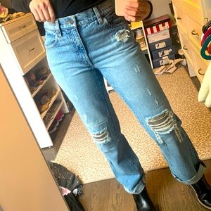 ALICE + OLIVIA JEANS.